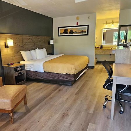 Quality Inn & Suites Greenville I-65 Ngoại thất bức ảnh