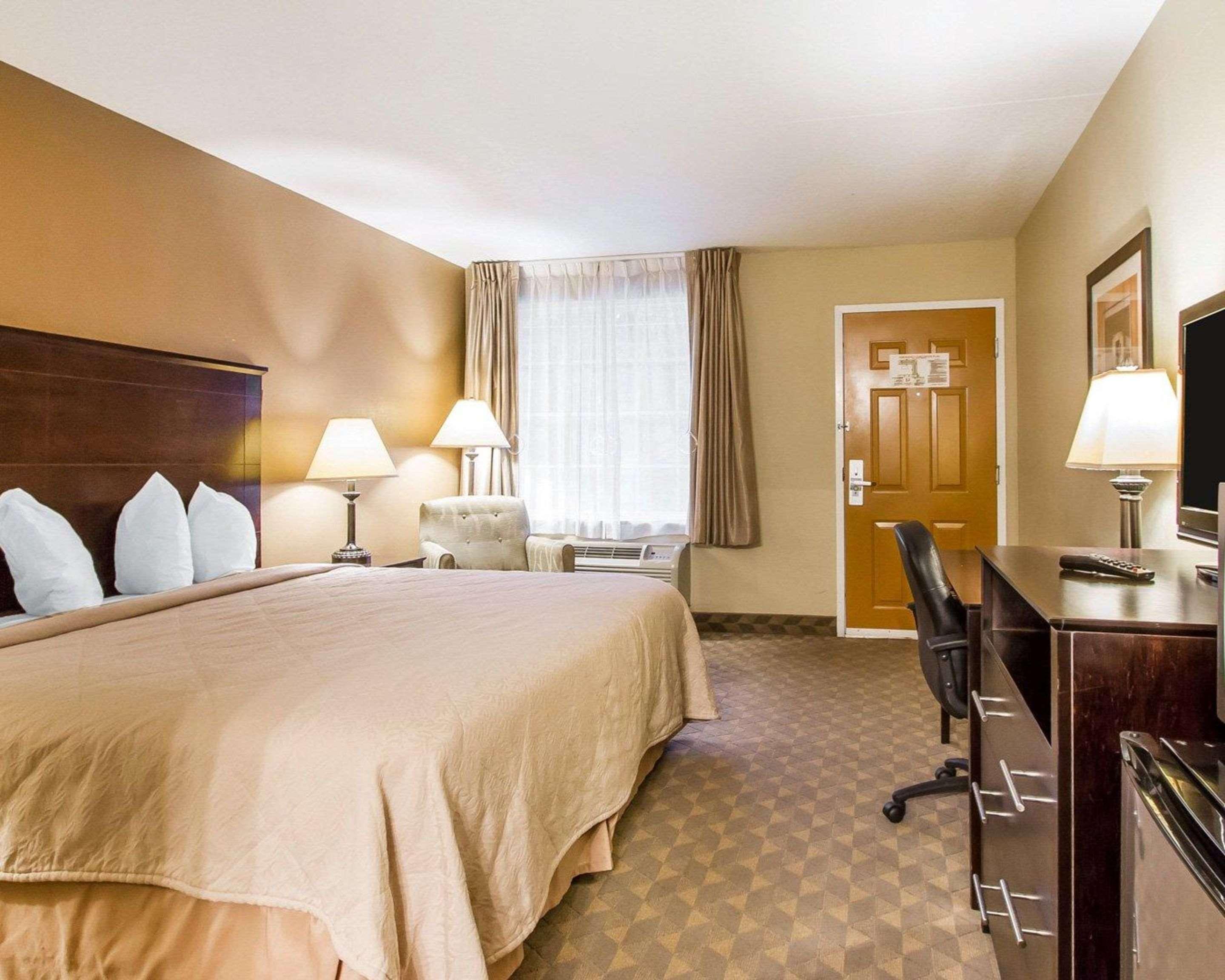 Quality Inn & Suites Greenville I-65 Ngoại thất bức ảnh