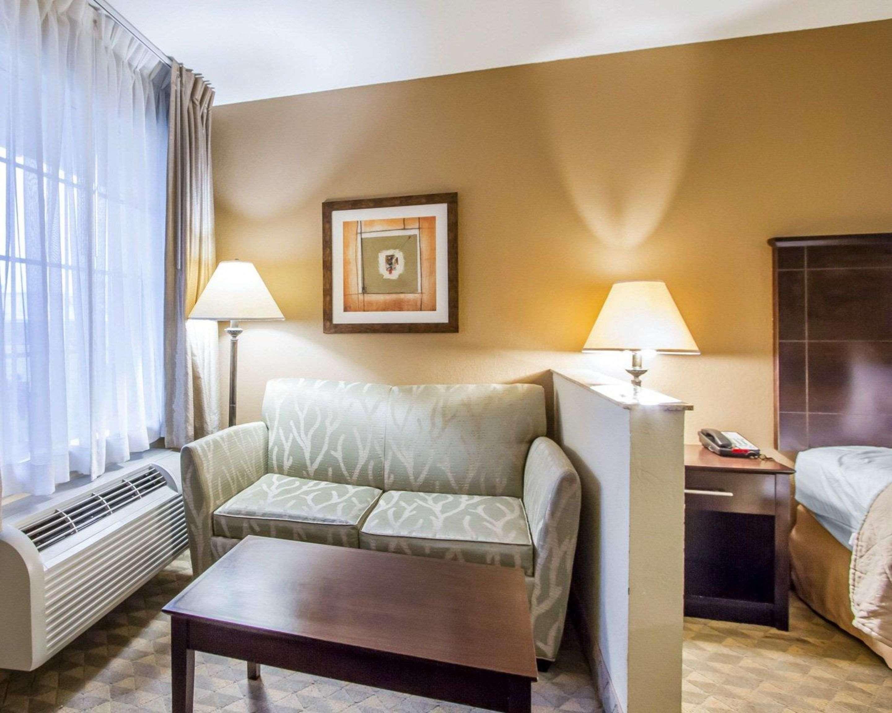 Quality Inn & Suites Greenville I-65 Ngoại thất bức ảnh