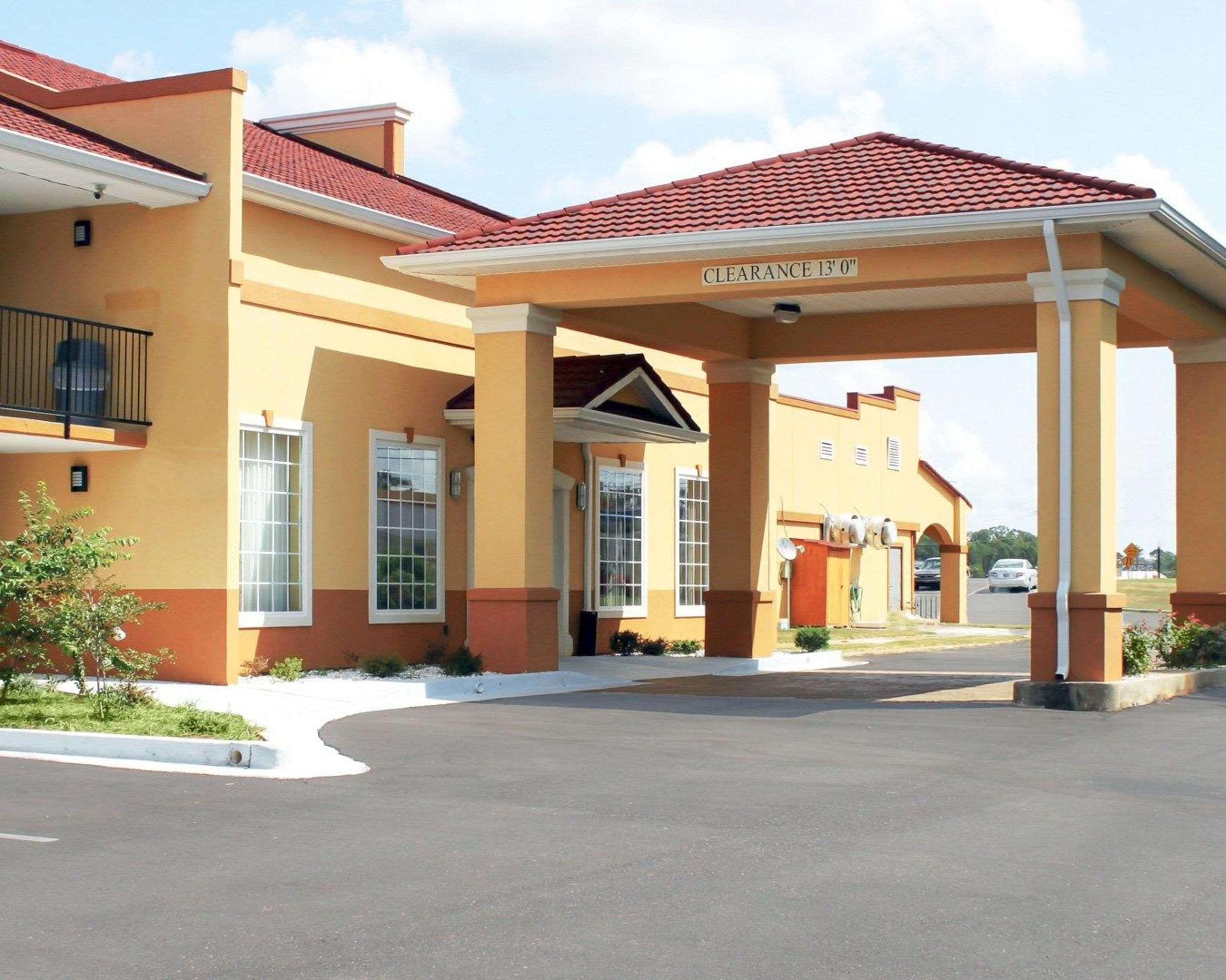Quality Inn & Suites Greenville I-65 Ngoại thất bức ảnh