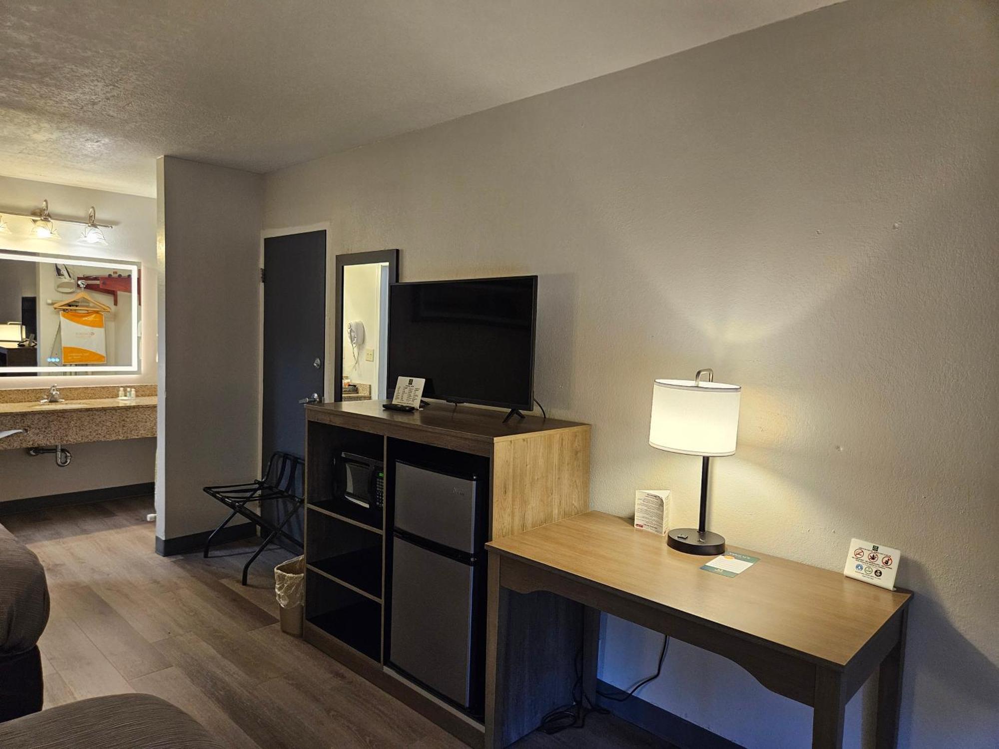 Quality Inn & Suites Greenville I-65 Ngoại thất bức ảnh