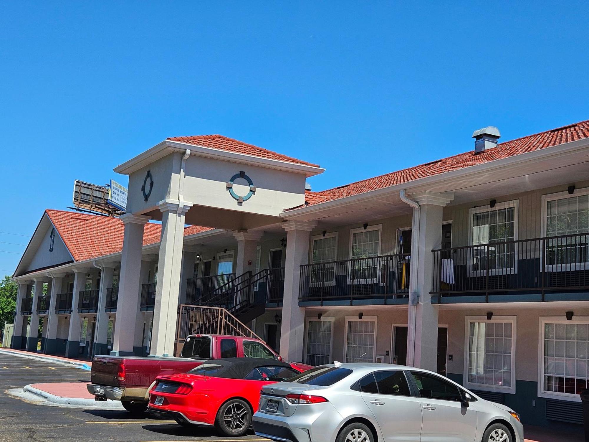 Quality Inn & Suites Greenville I-65 Ngoại thất bức ảnh
