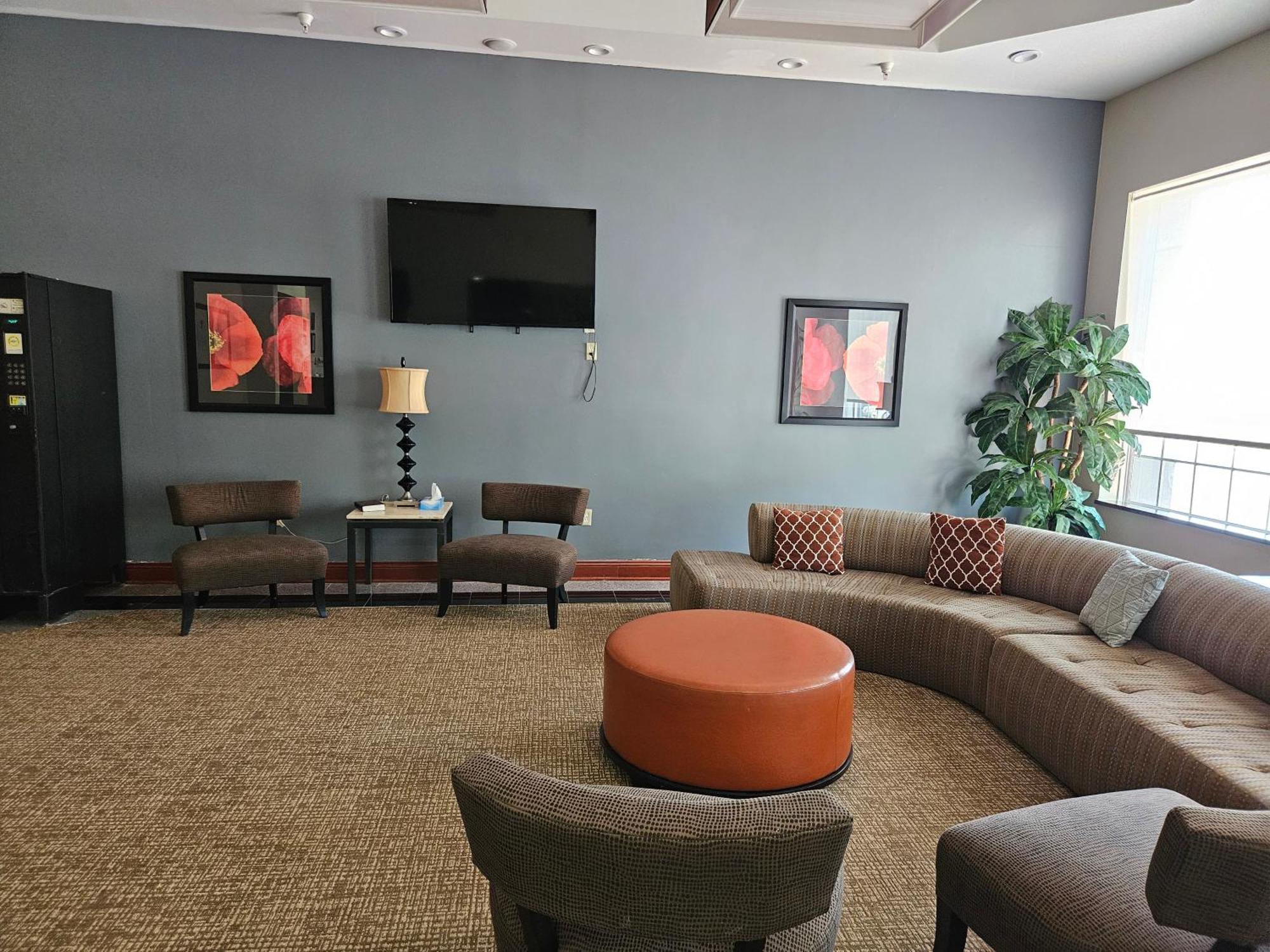 Quality Inn & Suites Greenville I-65 Ngoại thất bức ảnh