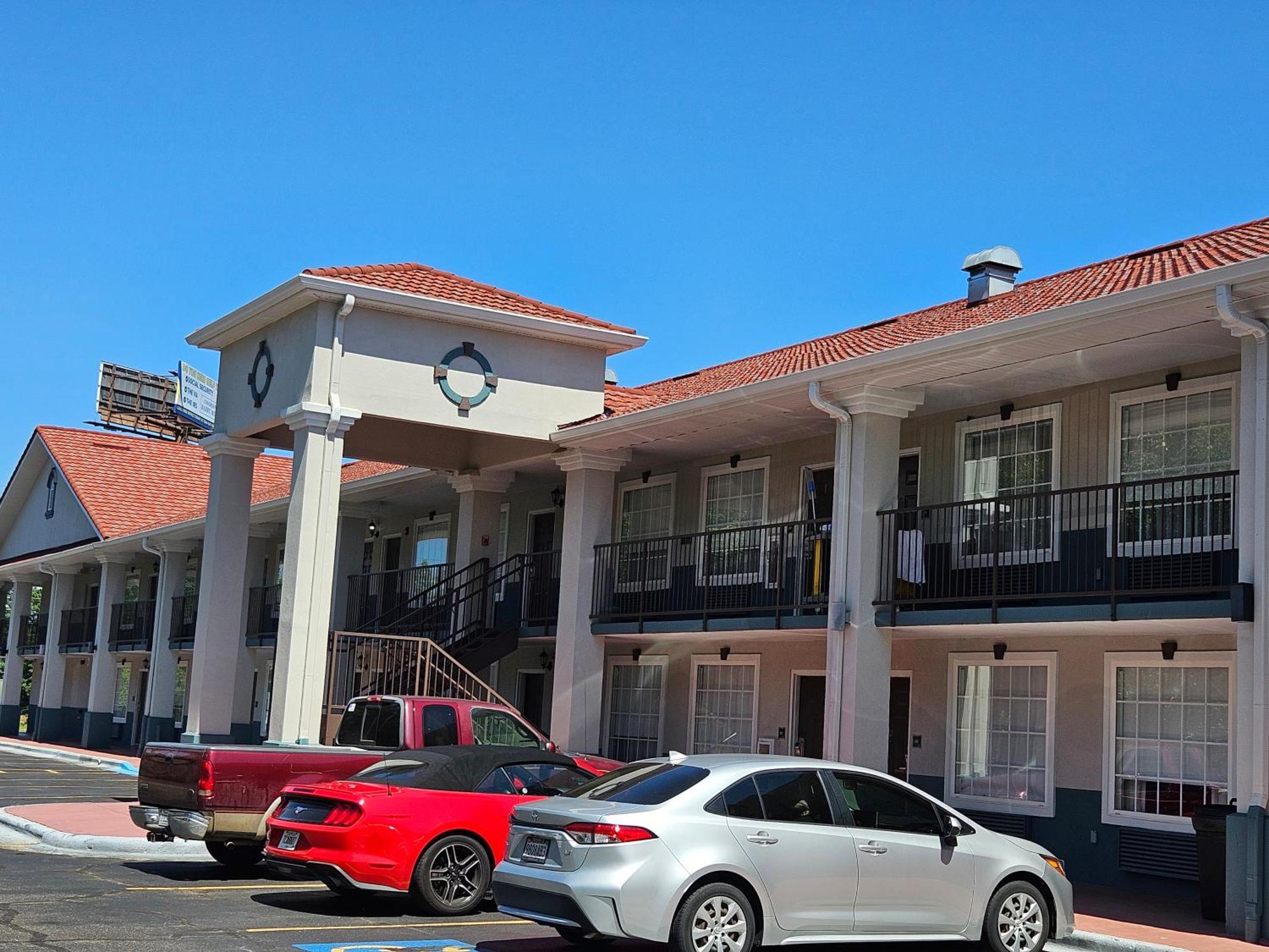 Quality Inn & Suites Greenville I-65 Ngoại thất bức ảnh